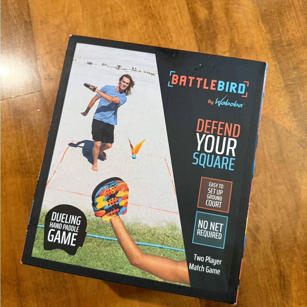 Waboba Battle Bird hand paddle game